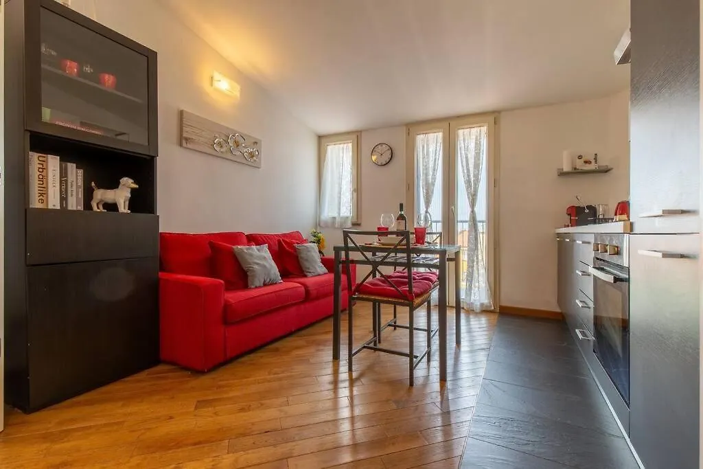 Unique & Strategic Flat, 50M From M4 Station Διαμέρισμα Μιλάνο